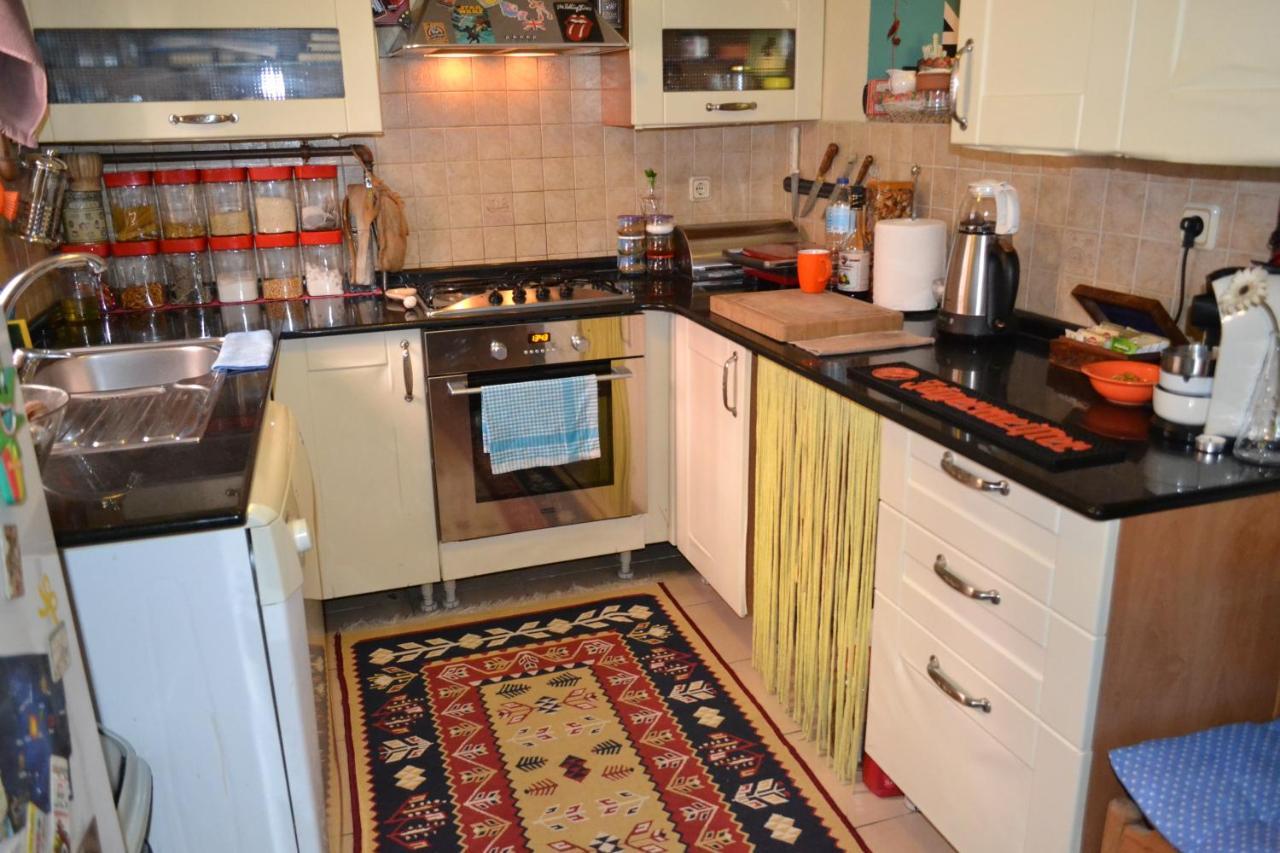 My Happy Home Hostel İzmir Dış mekan fotoğraf
