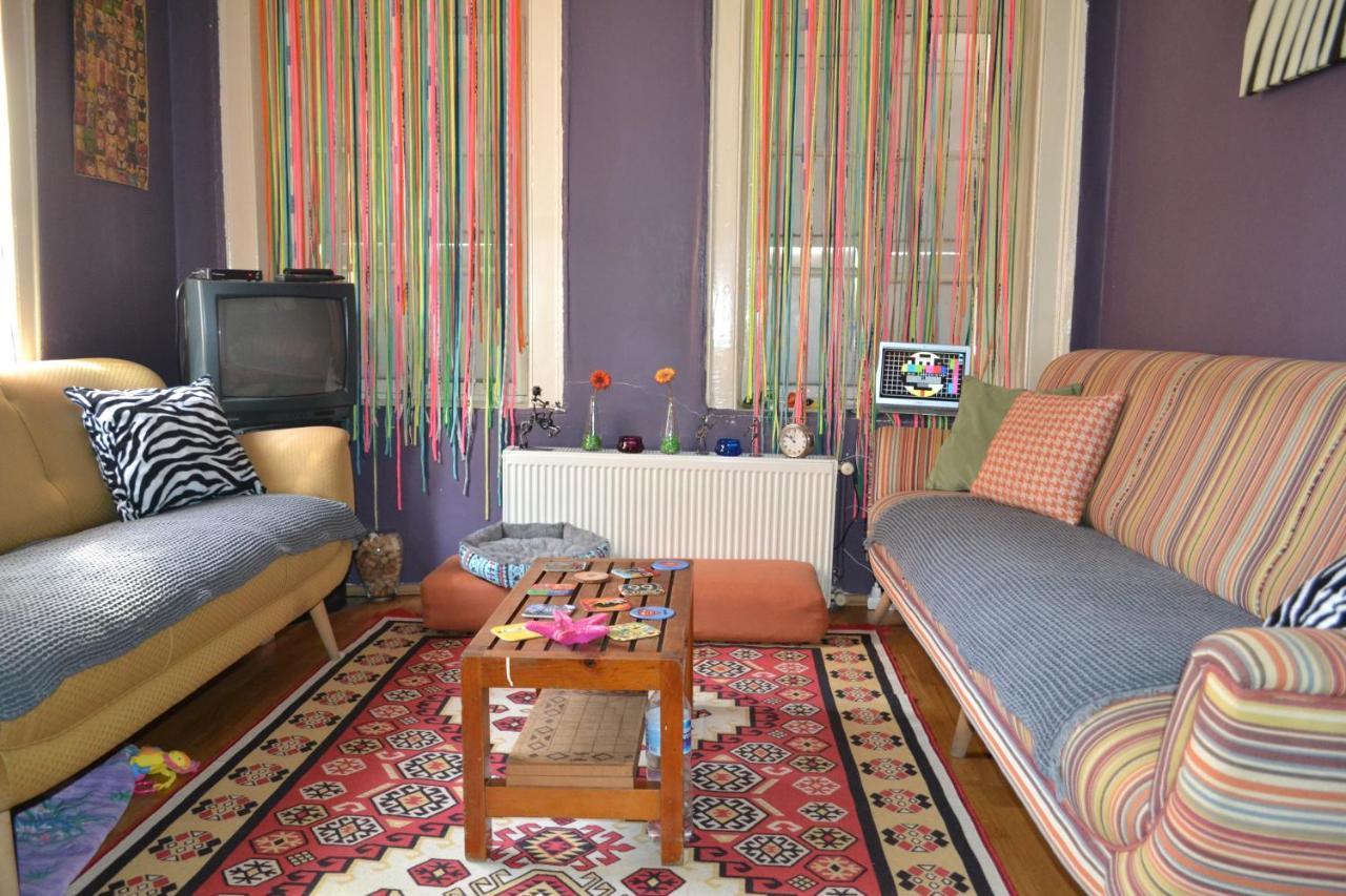 My Happy Home Hostel İzmir Dış mekan fotoğraf