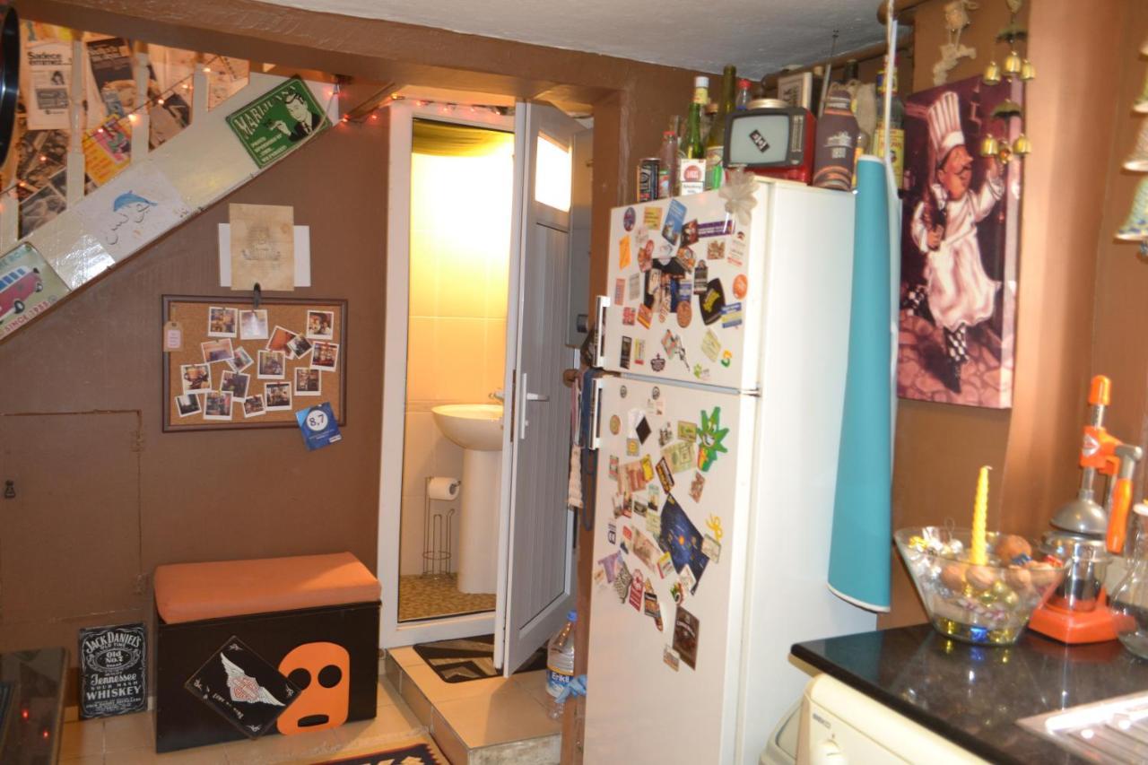 My Happy Home Hostel İzmir Dış mekan fotoğraf